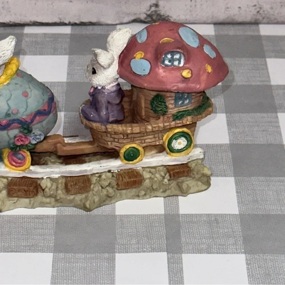 8.5” X 3” vintage easter